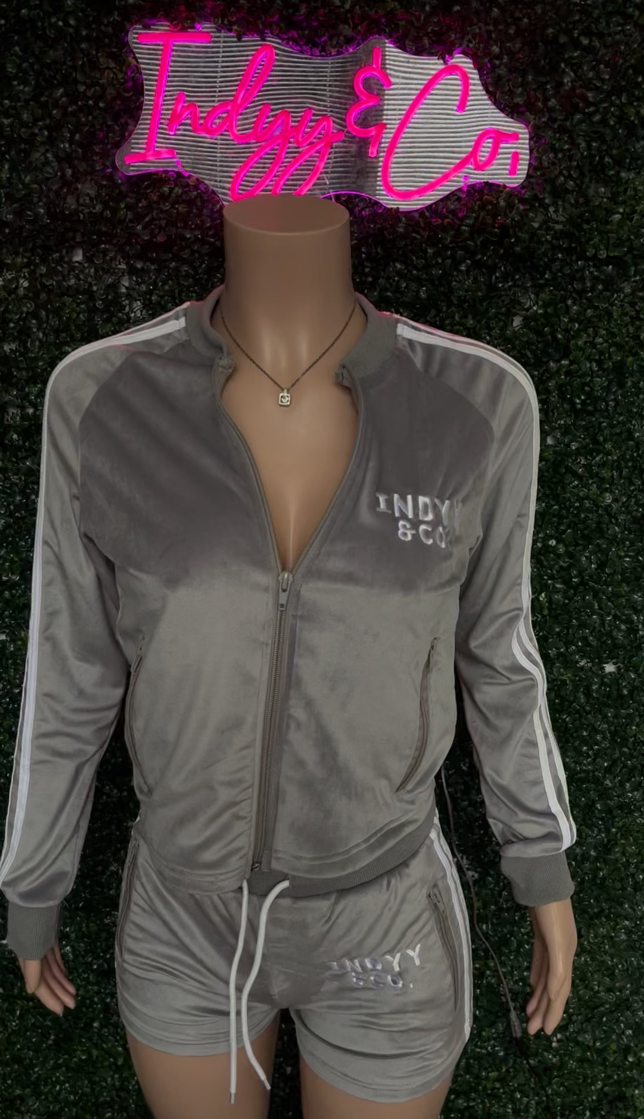 Velvet Luxe (Gray)